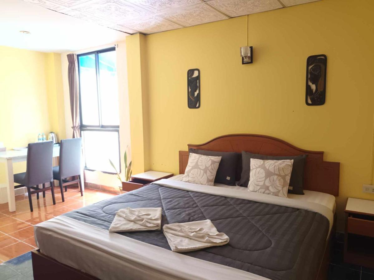 Patong Rose Guest House 50M To Beach Luaran gambar