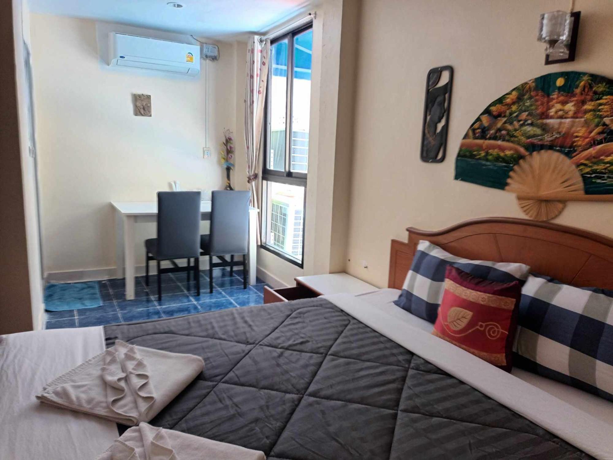 Patong Rose Guest House 50M To Beach Luaran gambar