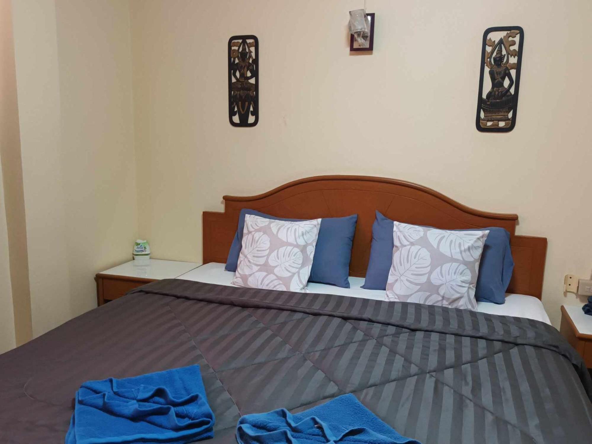 Patong Rose Guest House 50M To Beach Luaran gambar