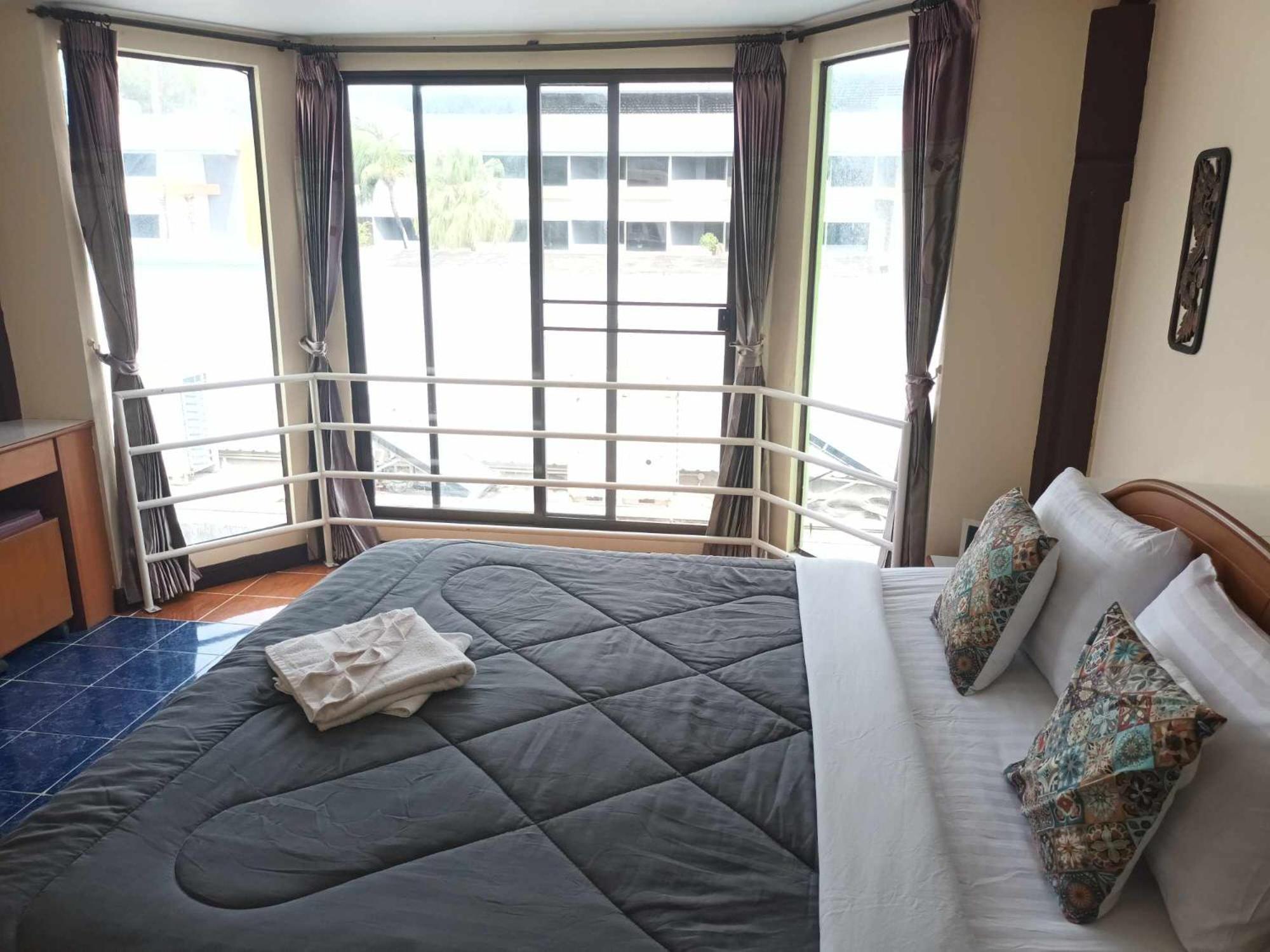 Patong Rose Guest House 50M To Beach Luaran gambar