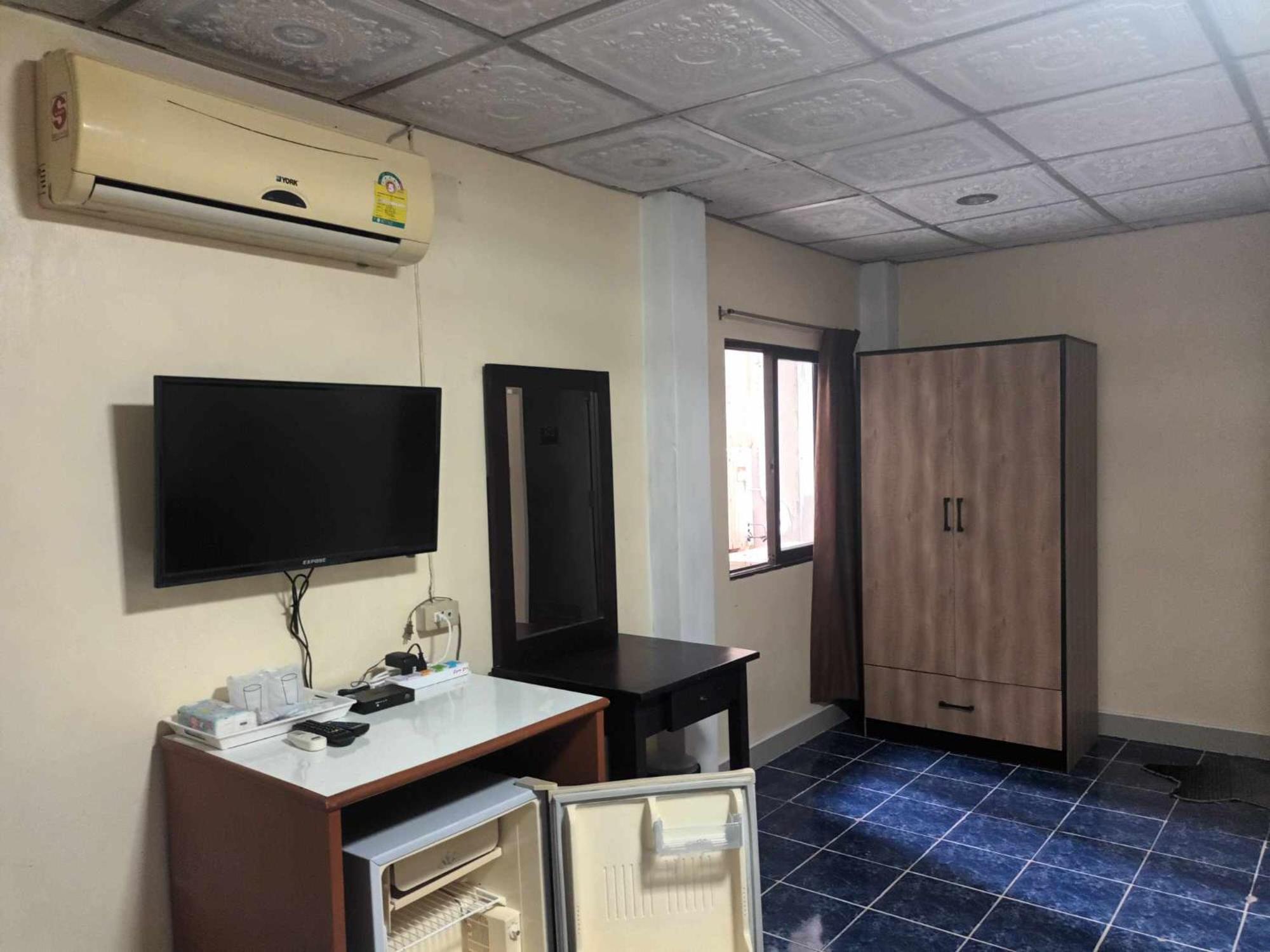Patong Rose Guest House 50M To Beach Luaran gambar