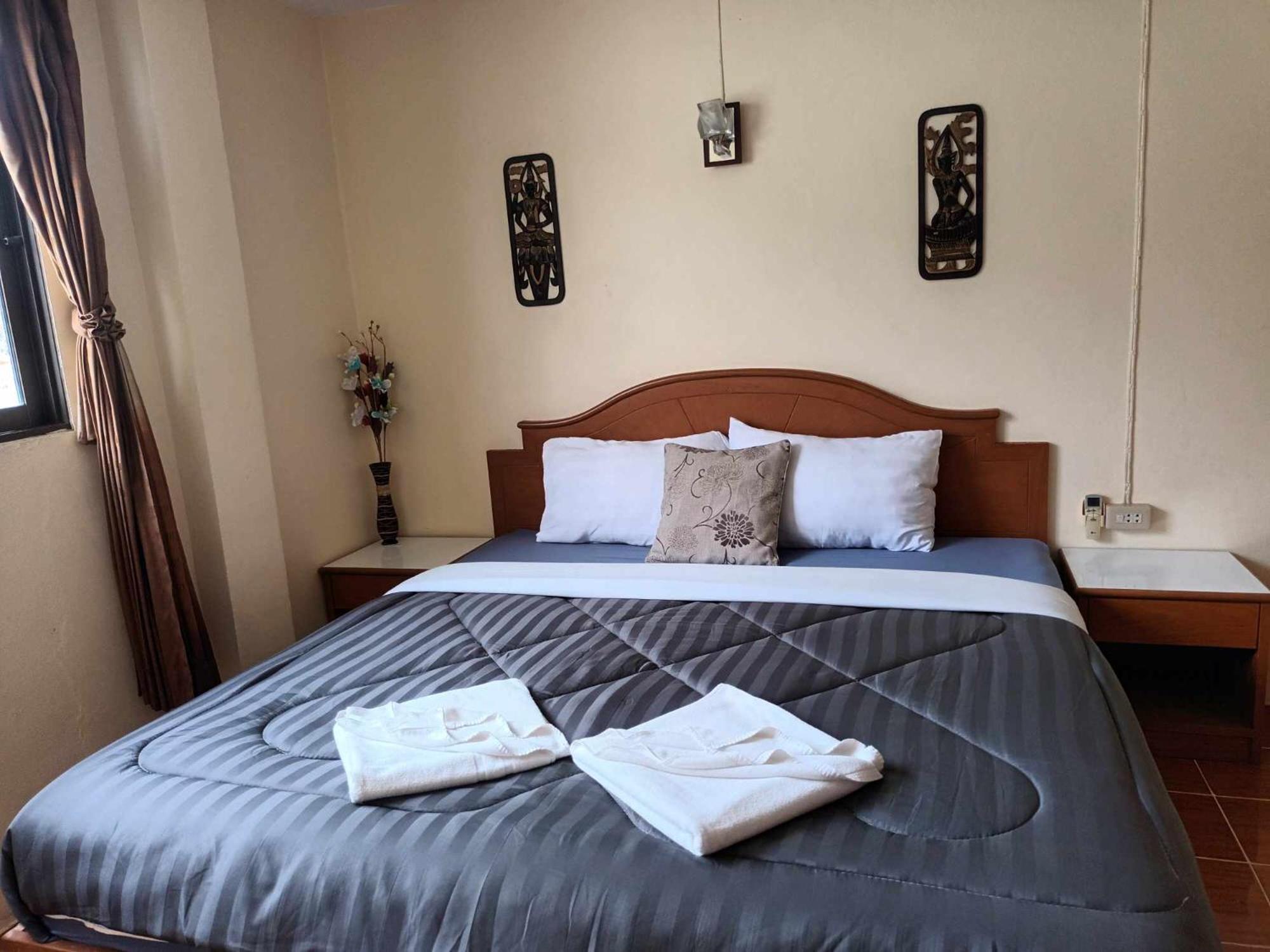 Patong Rose Guest House 50M To Beach Luaran gambar